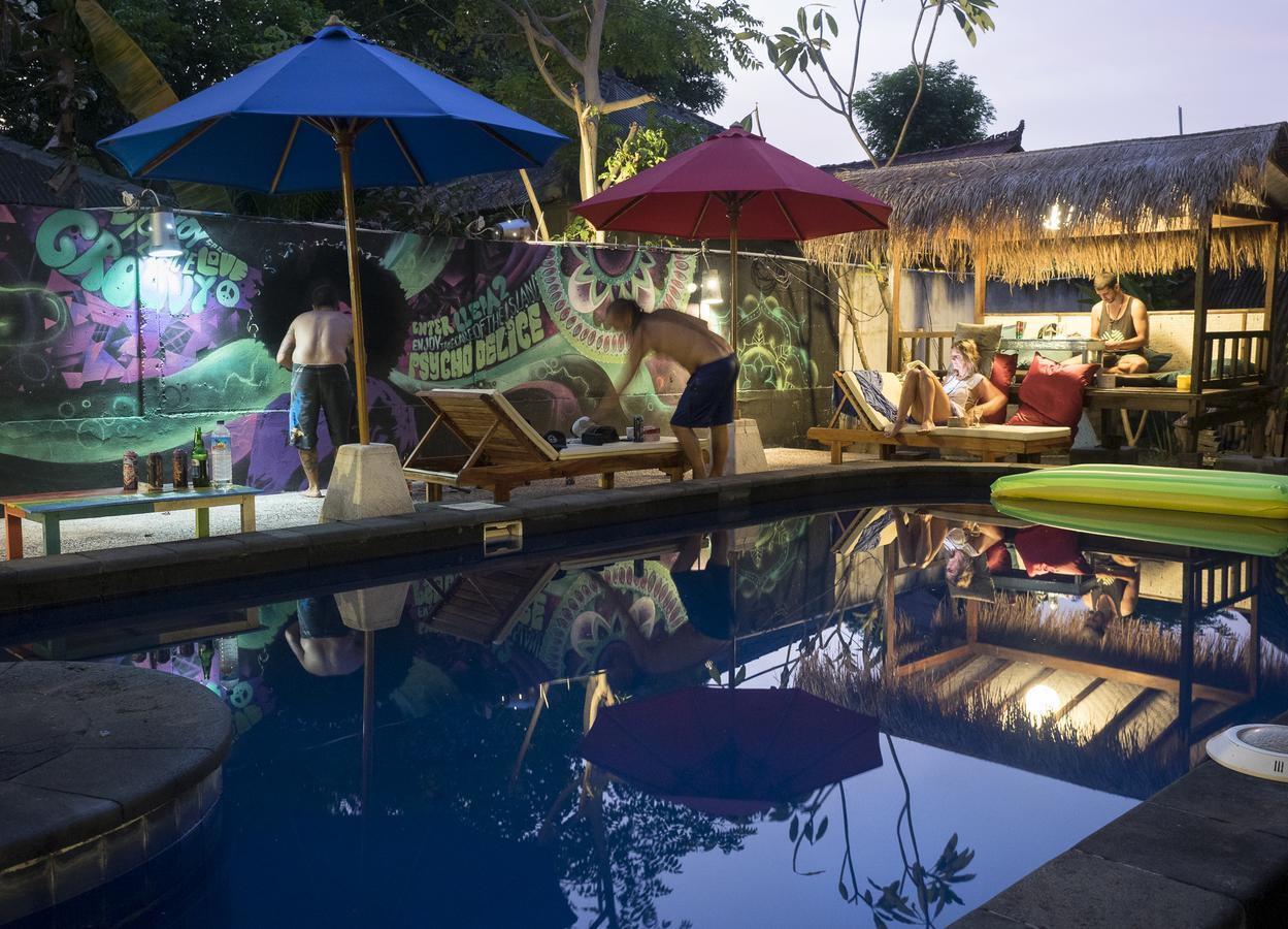 Woodstock Gili - Garden And Bungalows Hotel Gili Trawangan Eksteriør billede